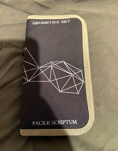 Facile scriptum geometrieset - scriptum,